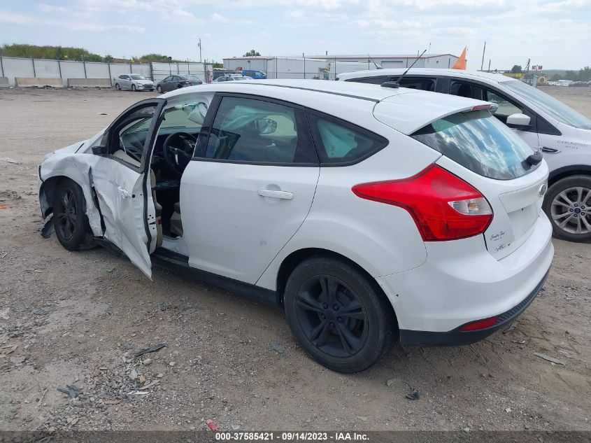 2014 FORD FOCUS SE - 1FADP3K23EL256173