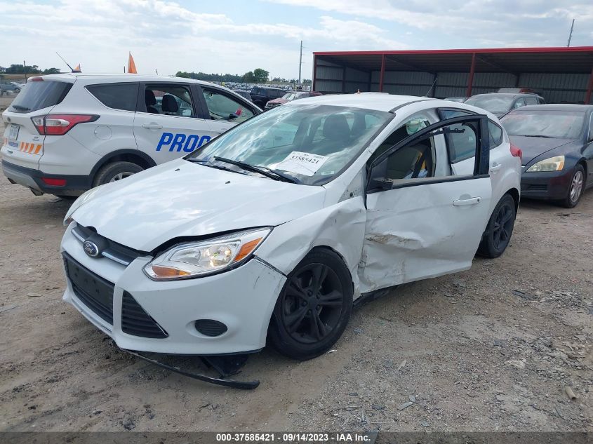 2014 FORD FOCUS SE - 1FADP3K23EL256173