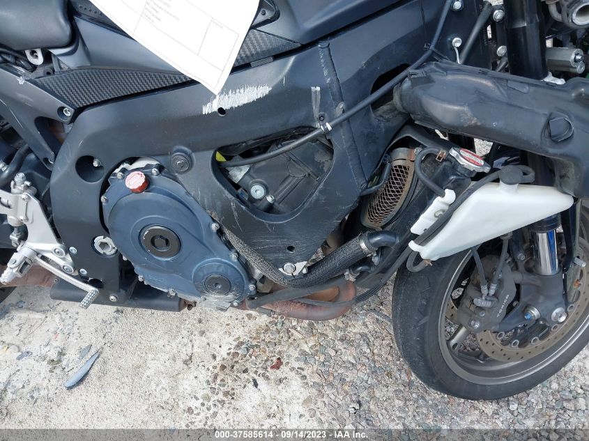 2009 SUZUKI GSX-R750 - JS1GR7LA692100486