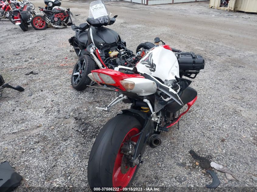 2007 SUZUKI GSX-R750 - JS1GR7KA972106376
