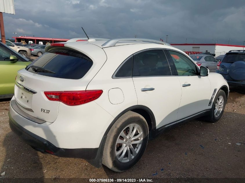 2013 INFINITI FX37 - JN8CS1MW0DM171880