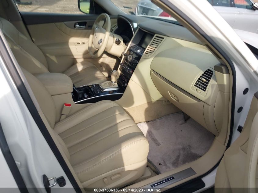 2013 INFINITI FX37 - JN8CS1MW0DM171880