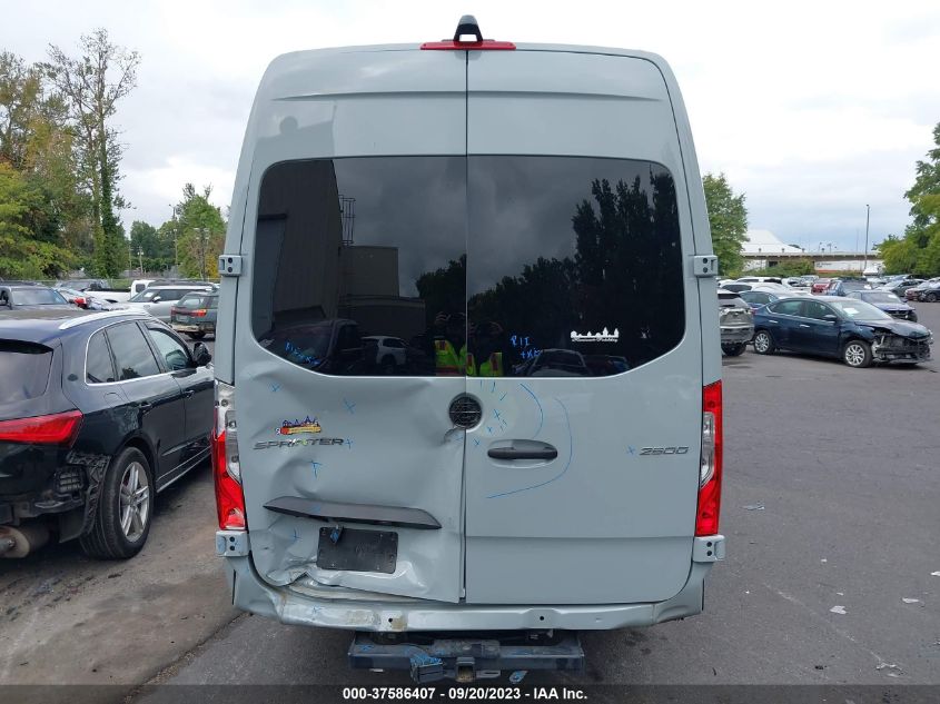 W1W4ECHY7MT070828 Mercedes-Benz Sprinter 2500 16