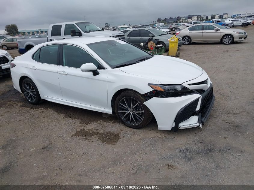 2022 TOYOTA CAMRY SE - 4T1G11AK4NU712850