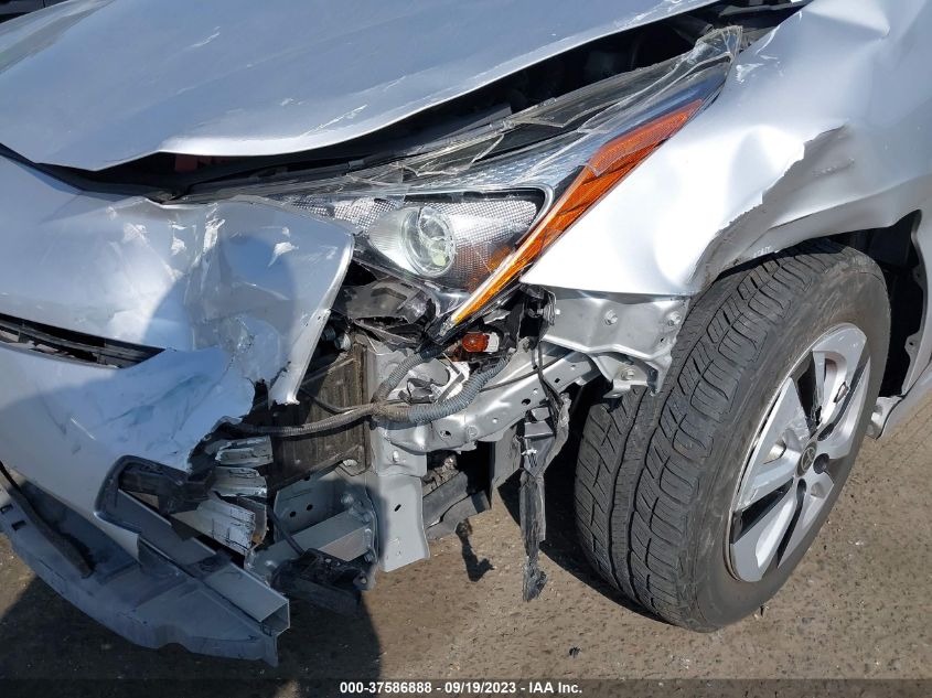 2016 TOYOTA PRIUS FOUR - JTDKARFU6G3523925