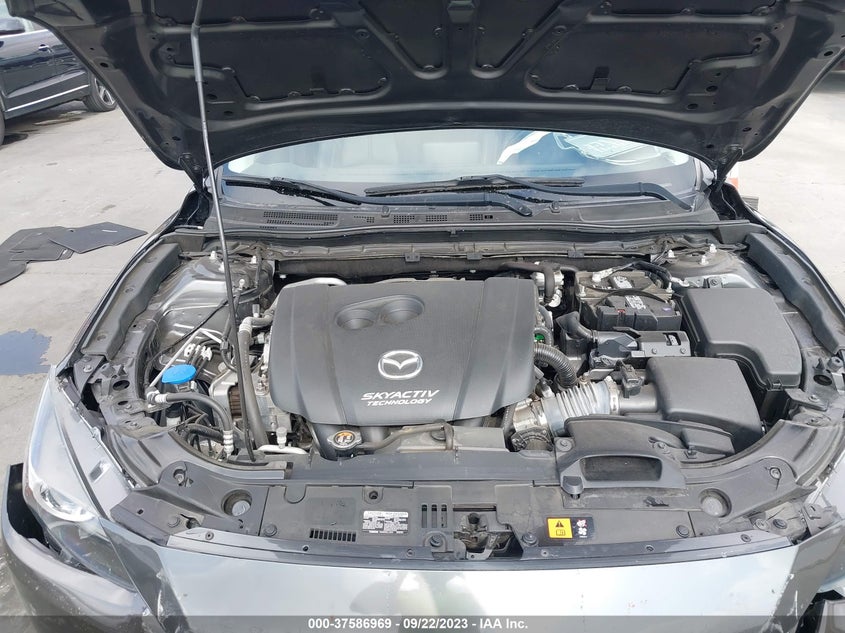 VIN 3MZBN1L34JM244932 2018 MAZDA MAZDA3 5-DOOR TOURING