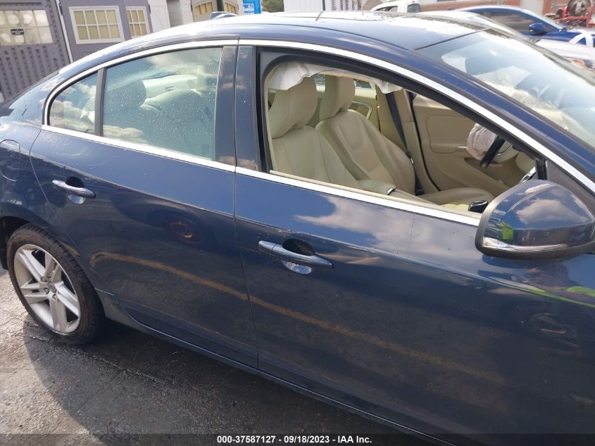 2015 VOLVO S60 T5 DRIVE-E PREMIER - YV126MFK8F1344826