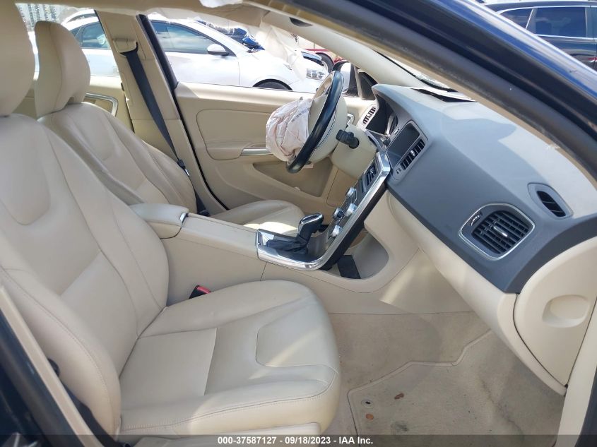 2015 VOLVO S60 T5 DRIVE-E PREMIER - YV126MFK8F1344826