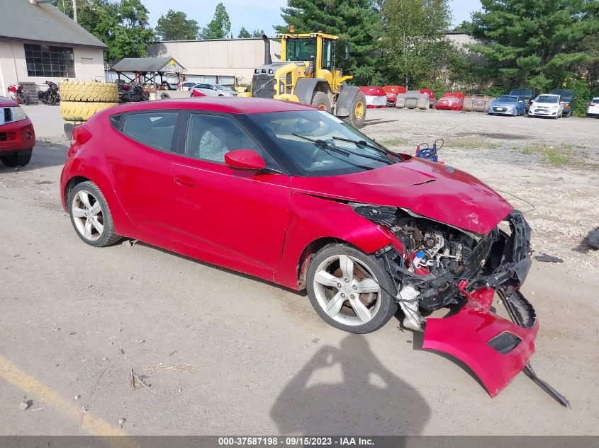 2013 HYUNDAI VELOSTER W/GRAY INT - KMHTC6AD8DU145385