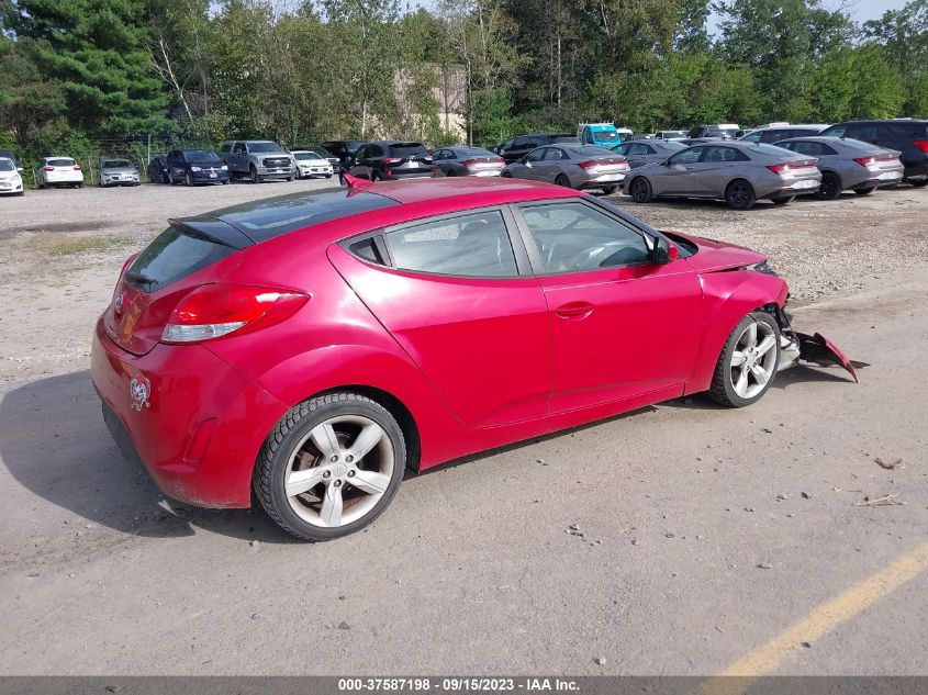 2013 HYUNDAI VELOSTER W/GRAY INT - KMHTC6AD8DU145385