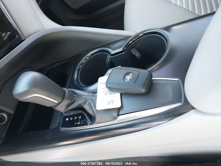 2019 TOYOTA CAMRY L/LE/XLE/SE/XSE - 4T1B11HKXKU236020