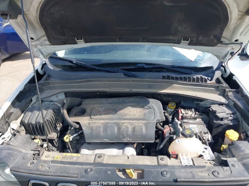 2016 JEEP RENEGADE LATITUDE - ZACCJABT1GPC48849