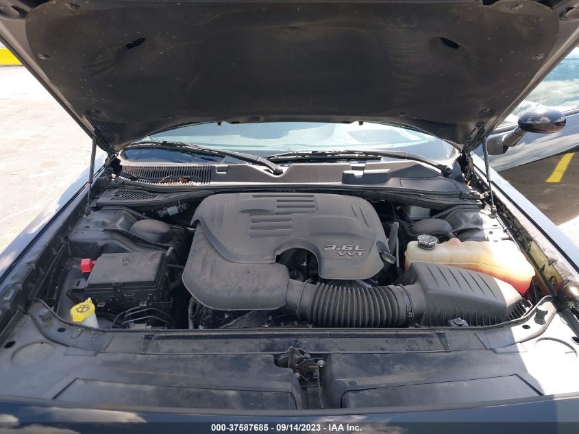 2021 DODGE CHALLENGER SXT - 2C3CDZAG5MH586430