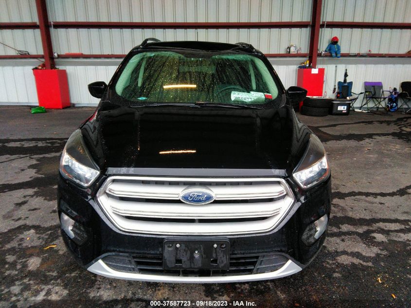 2018 FORD ESCAPE SE - 1FMCU9GD4JUB94178