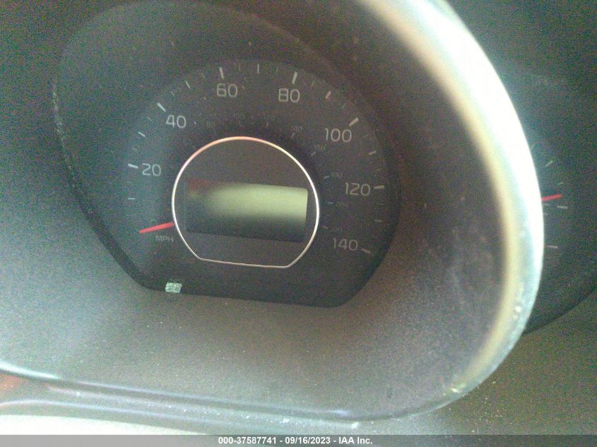 2016 KIA SOUL + - KNDJP3A53G7402608