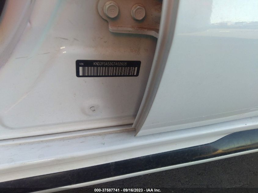 2016 KIA SOUL + - KNDJP3A53G7402608