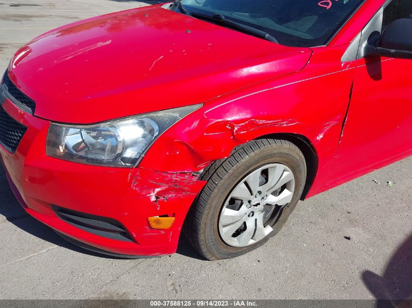 2014 CHEVROLET CRUZE LS - 1G1PA5SH5E7351280