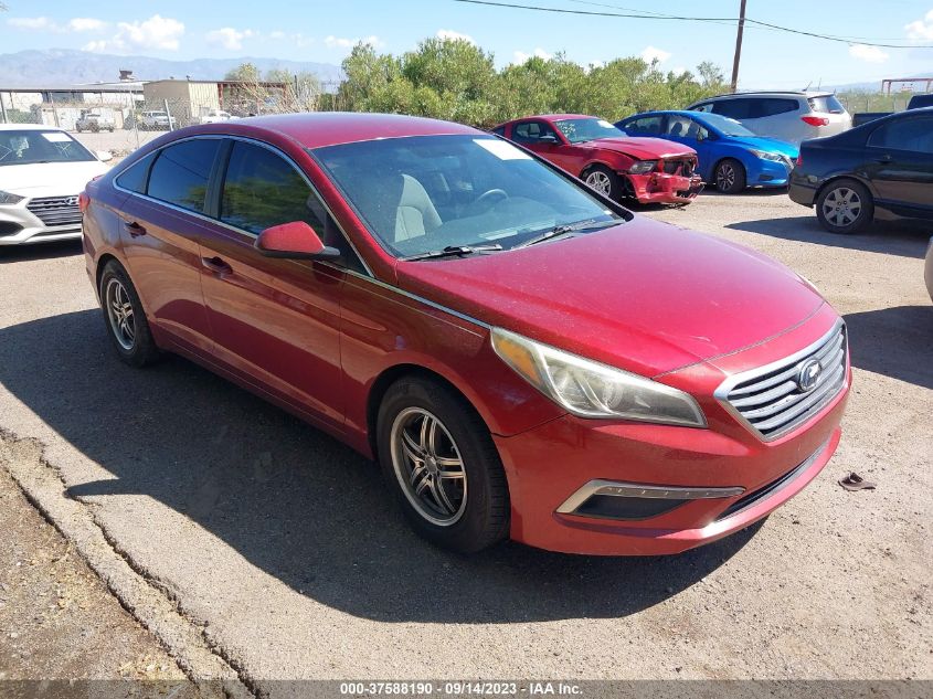 2015 HYUNDAI SONATA SE - 5NPE24AF5FH178167