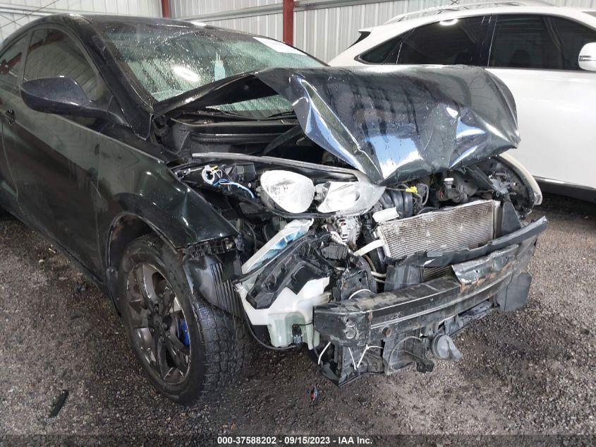 2013 HYUNDAI ELANTRA COUPE GS - KMHDH6AE1DU020288