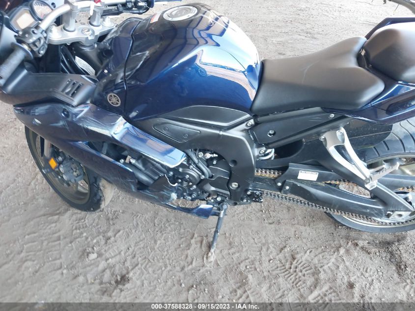 2009 YAMAHA FZ1 S JYARN17E19A006635