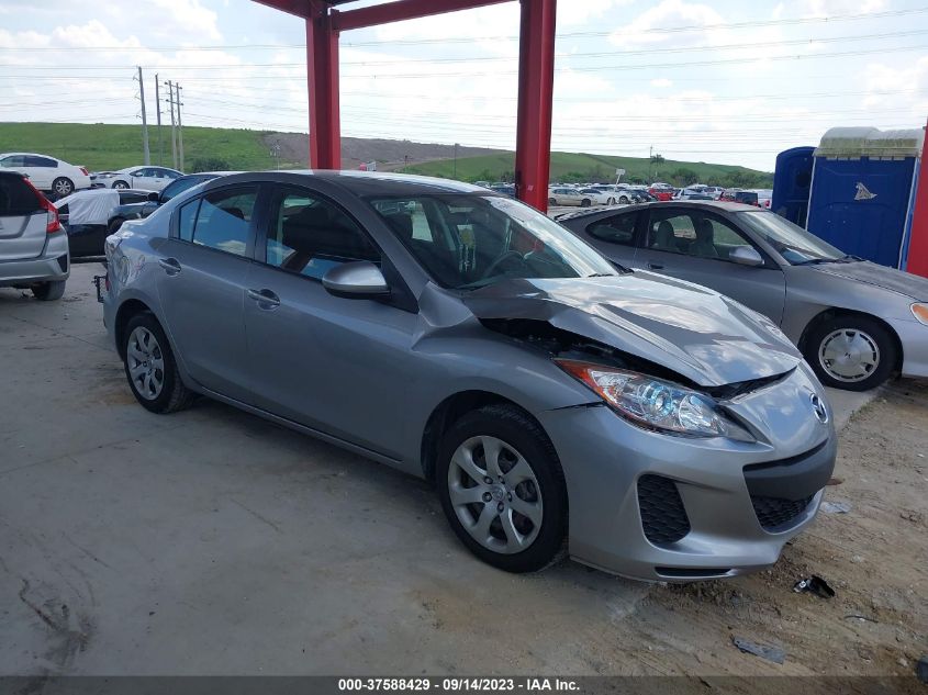 2013 MAZDA MAZDA3 I SPORT - JM1BL1U79D1846463