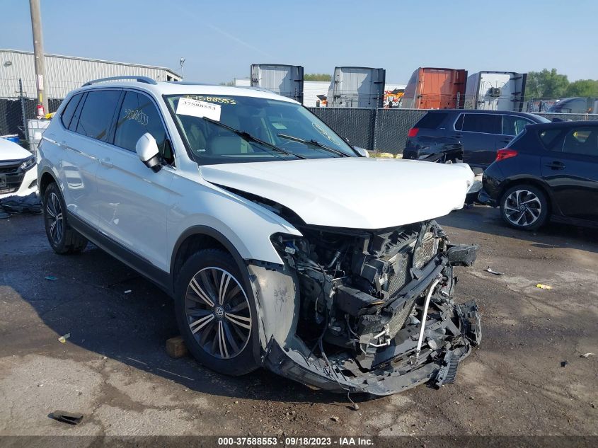 2018 VOLKSWAGEN TIGUAN SEL/SE - 3VV3B7AX9JM067045