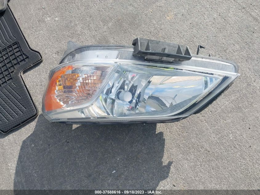 2014 NISSAN NV200 2.5S/2.5SV - 3N6CM0KN3EK696490