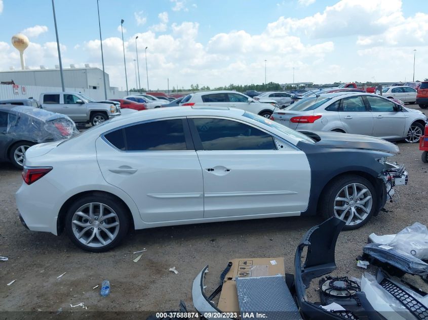 19UDE2F39NA003742 Acura ILX   14