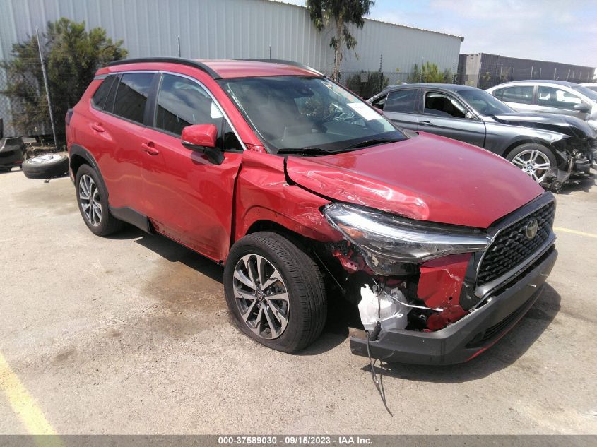 2022 TOYOTA COROLLA CROSS XLE - 7MUEAAAG7NV020177