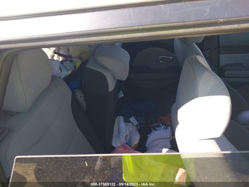 2015 KIA SOUL BASE - KNDJN2A24F7770669