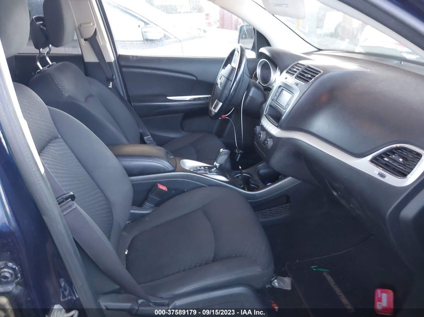 VIN 3C4PDCBB8HT547647 2017 DODGE JOURNEY SXT