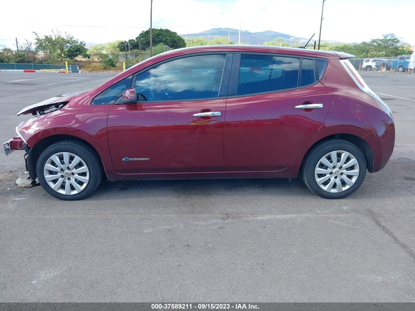 VIN 1N4BZ0CP1HC307135 2017 NISSAN LEAF S
