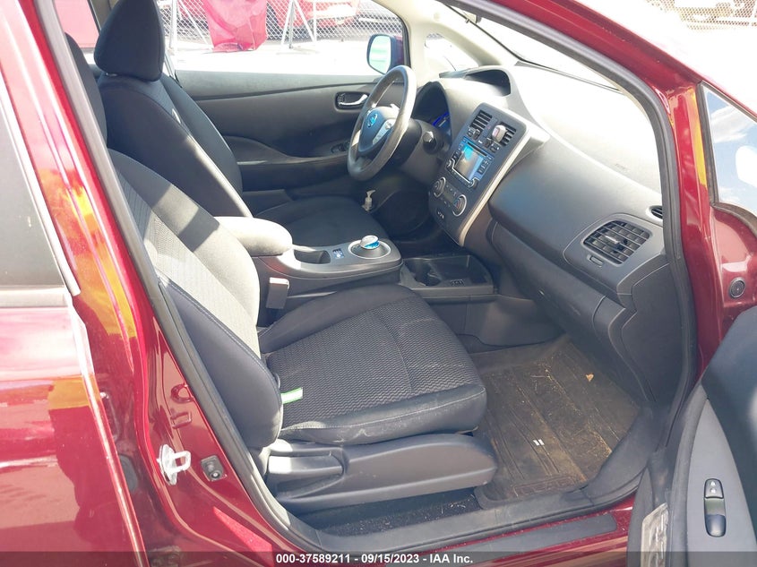 VIN 1N4BZ0CP1HC307135 2017 NISSAN LEAF S