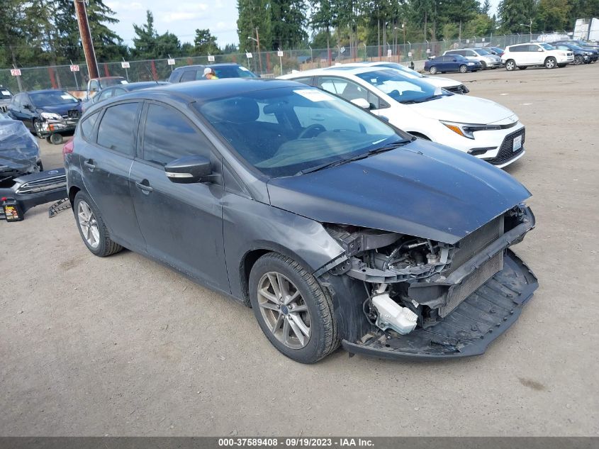 2017 FORD FOCUS SE - 1FADP3K26HL246239