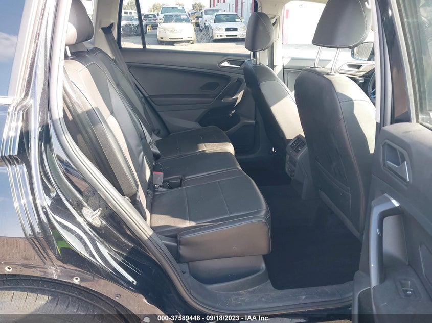 VIN 3VV2B7AX2MM121513 2021 VOLKSWAGEN TIGUAN SEL