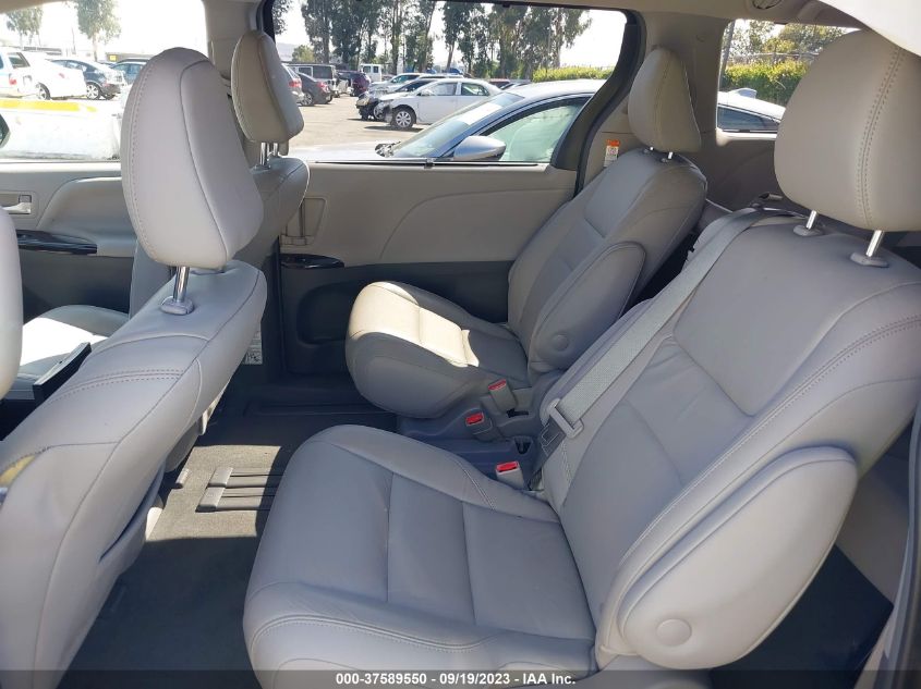 2019 TOYOTA SIENNA XLE AUTO ACCESS - 5TDYZ3DC2KS974335