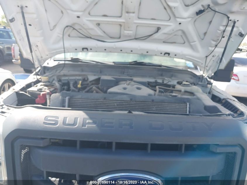 2013 FORD SUPER DUTY F-250 SRW XL/XLT/LARIAT/KING RANCH - 1FT7W2A64DEB03104