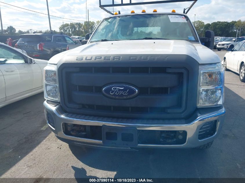 2013 FORD SUPER DUTY F-250 SRW XL/XLT/LARIAT/KING RANCH - 1FT7W2A64DEB03104