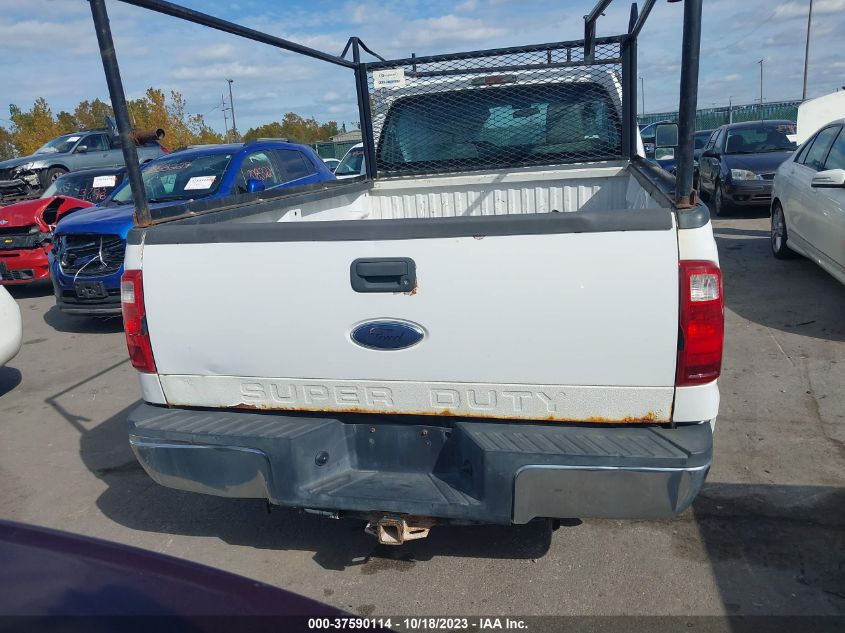 2013 FORD SUPER DUTY F-250 SRW XL/XLT/LARIAT/KING RANCH - 1FT7W2A64DEB03104