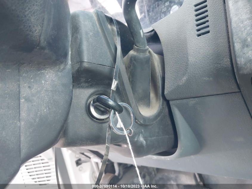 2013 FORD SUPER DUTY F-250 SRW XL/XLT/LARIAT/KING RANCH - 1FT7W2A64DEB03104