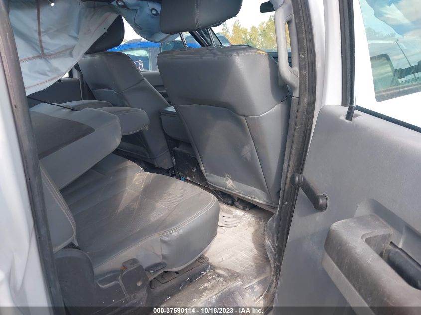 2013 FORD SUPER DUTY F-250 SRW XL/XLT/LARIAT/KING RANCH - 1FT7W2A64DEB03104