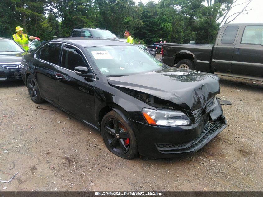 2013 VOLKSWAGEN PASSAT SE - 1VWBP7A36DC063479