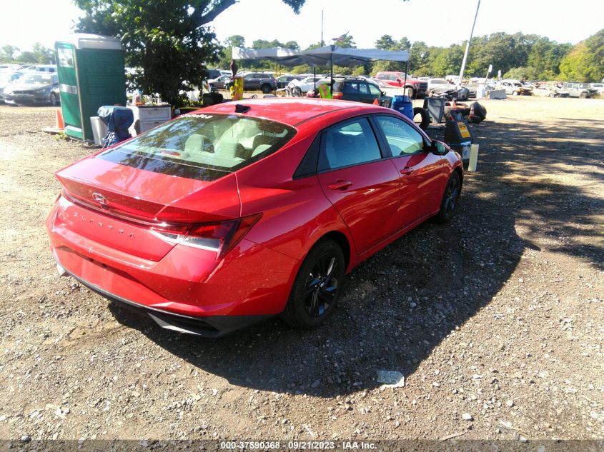 5NPLM4AG8NH071140 Hyundai Elantra SEL 4