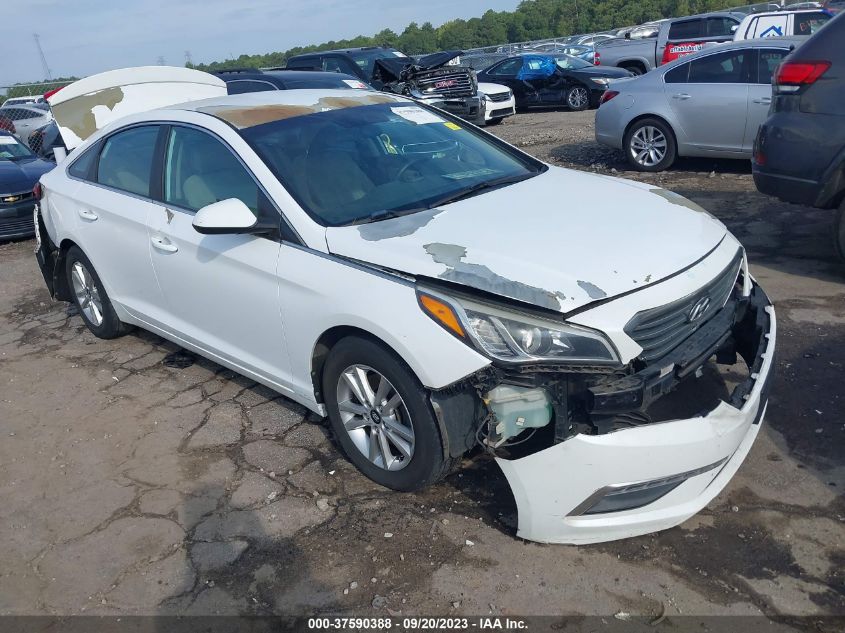 2015 HYUNDAI SONATA 2.4L SE - 5NPE24AF9FH211171