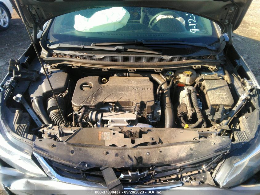 2018 CHEVROLET CRUZE LT - 1G1BE5SM5J7216158