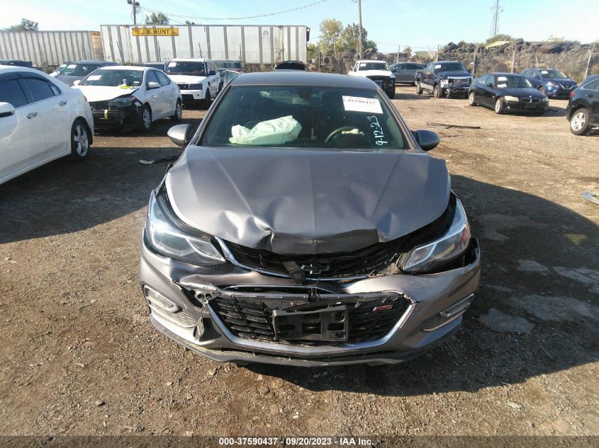 2018 CHEVROLET CRUZE LT - 1G1BE5SM5J7216158