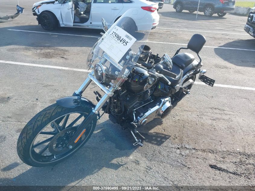 2015 HARLEY-DAVIDSON FXSB BREAKOUT 1HD1BFV13FB037901