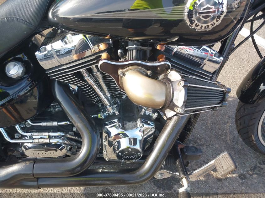 2015 HARLEY-DAVIDSON FXSB BREAKOUT 1HD1BFV13FB037901