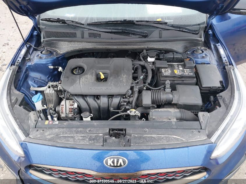 3KPF34AD6ME416481 Kia Forte GT-LINE 10