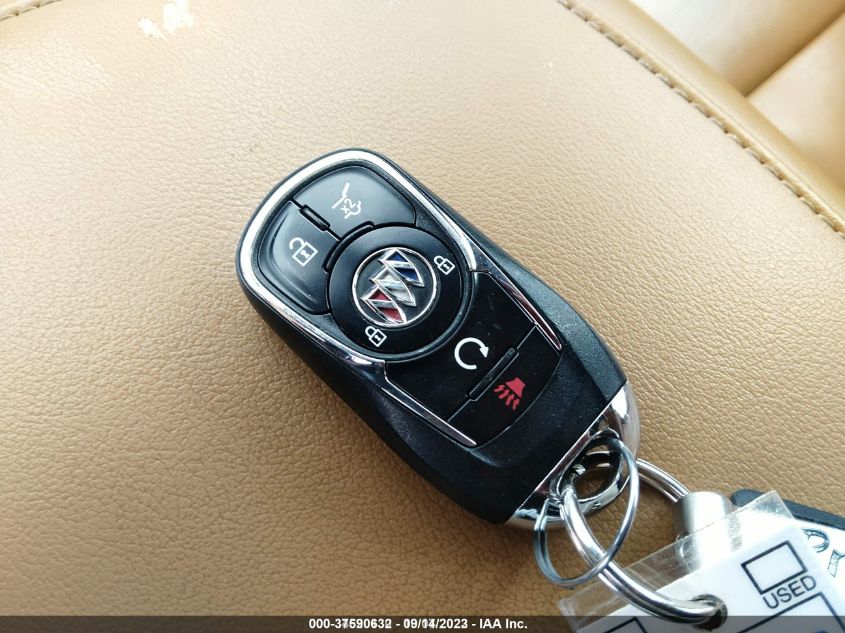 2020 BUICK ENCLAVE ESSENCE - 5GAERBKW7LJ173717